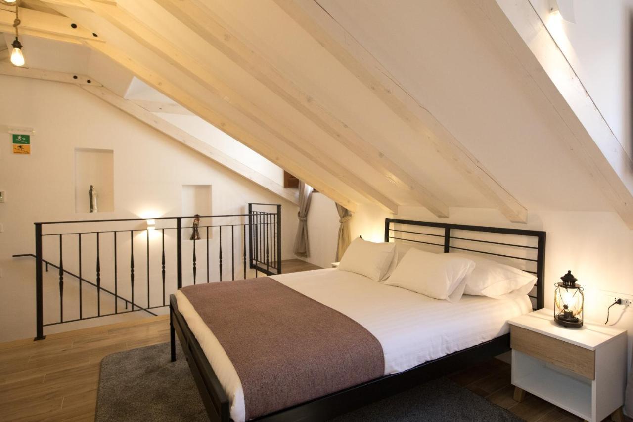 Villa Four Winds IV ดูบรอฟนิก ภายนอก รูปภาพ